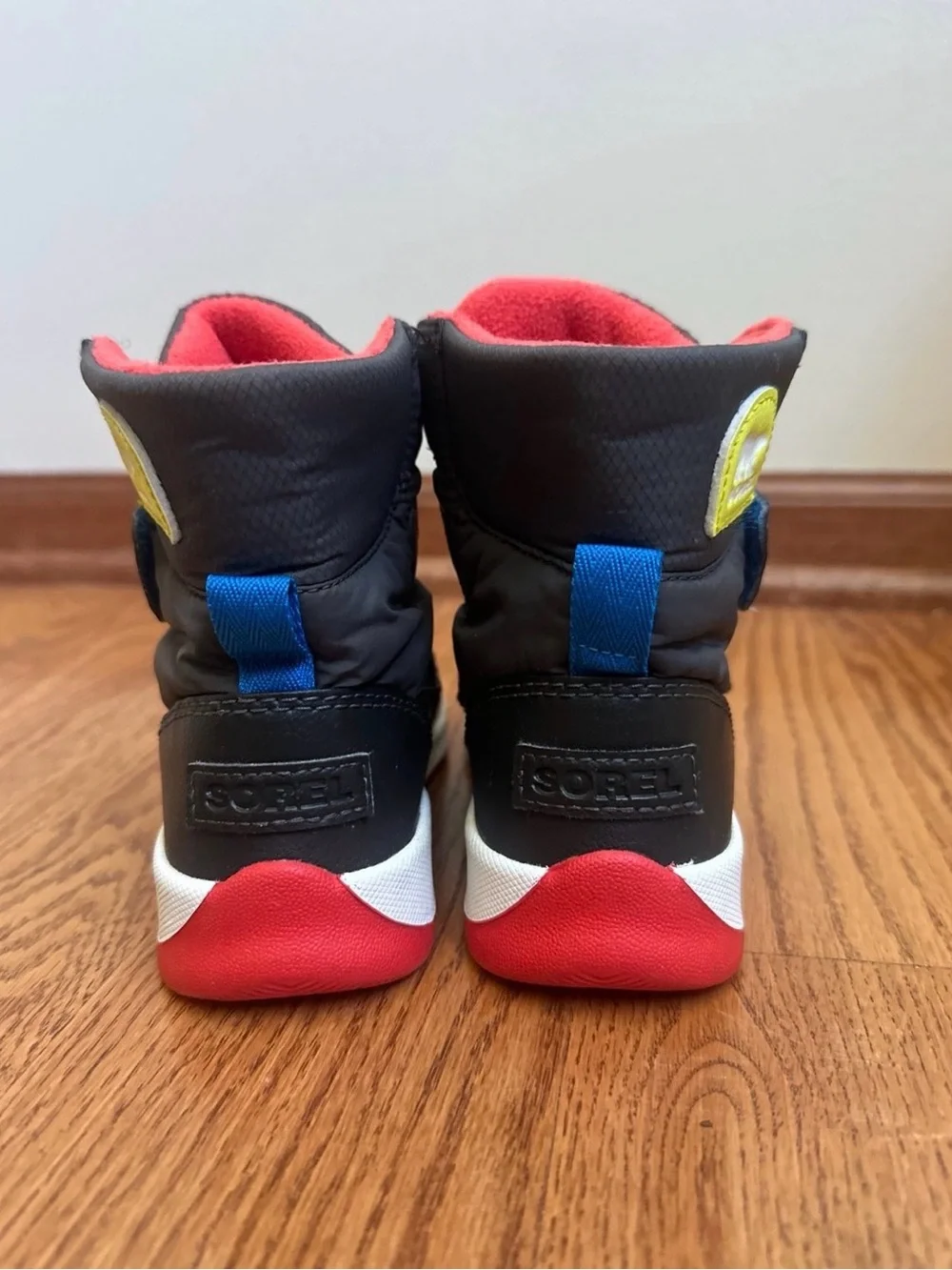 Sorel kids whitney